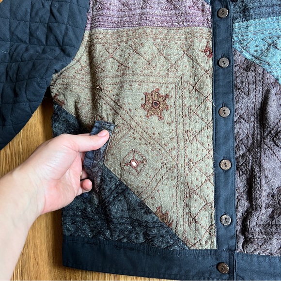 Sacred Threads Quilted Jacket small medium black multi mirrored - Picture 3 of 5